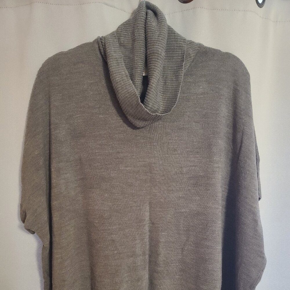 Joe fresh light grey cow neck lounge wear sweater ladies